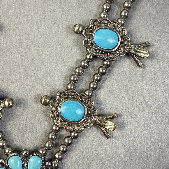 Vintage Necklace Squash Blossom Faux Turquoise Poured Glass 26" Long Silvertone - Picture 6 of 15